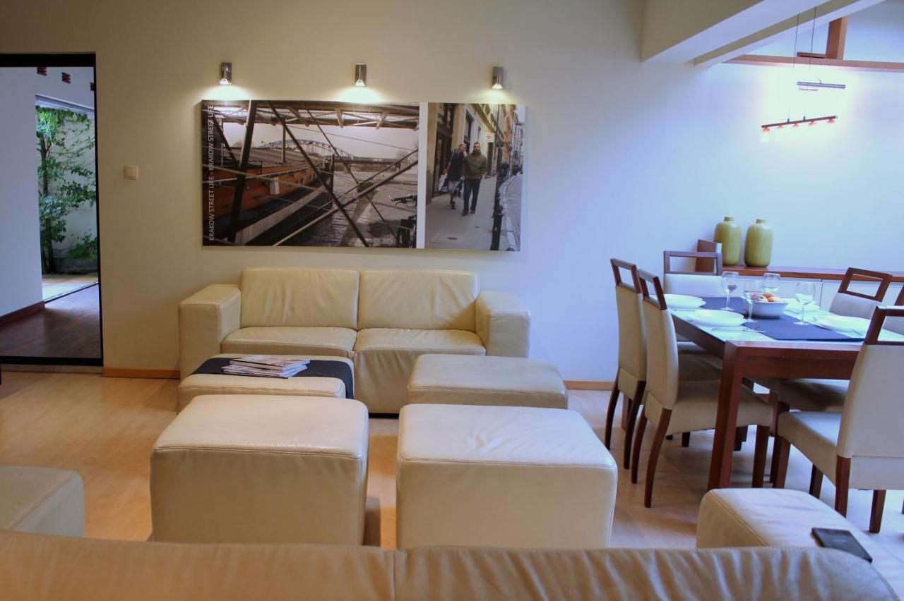Apartment With Garden In City Center Krakkó Kültér fotó